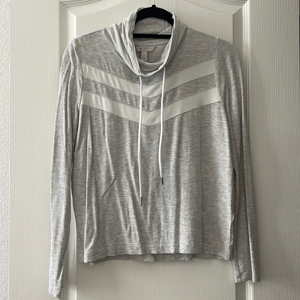 Banana Republic Cowl Neck Pullover